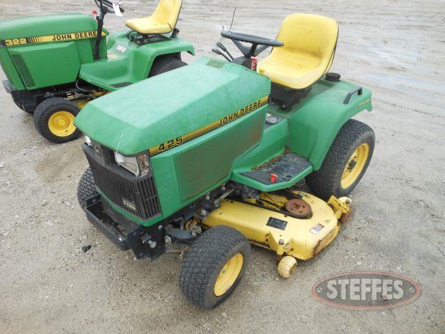  John Deere 425_1.jpg